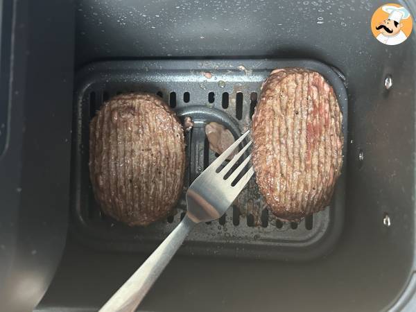 Jak připravit mletý steak ve fritéze Air Fryer? - Příprava krok 2